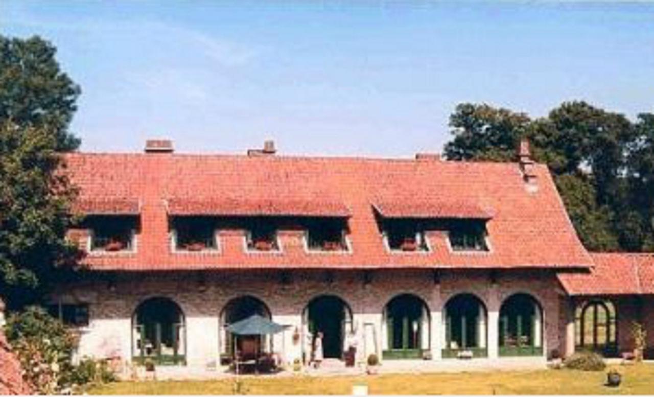 Manoir De Bois En Ardres Bed & Breakfast Exterior photo