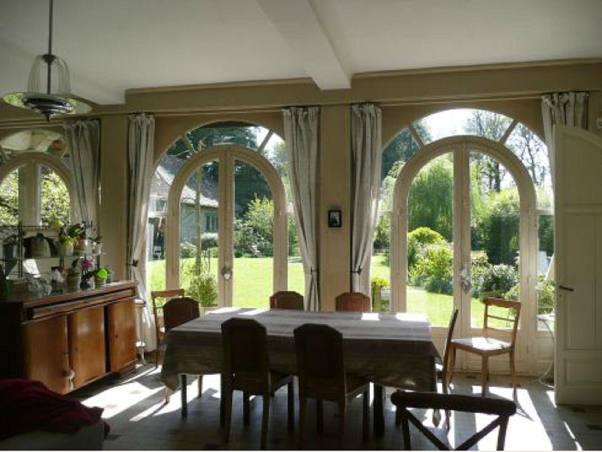 Manoir De Bois En Ardres Bed & Breakfast Exterior photo